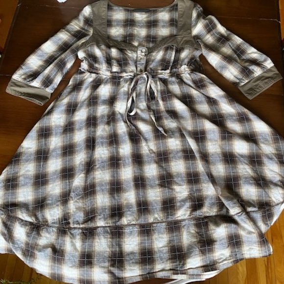 Unique Plaid Baby Doll Dress With Pockets - Picture 2 of 9